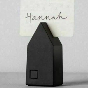 NEU Set mit 6 schwarzen Herz & Hand mit Magnolie Tischkartenhaltern - von Joanna Gaines - Bild 1 von 1