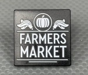 LEGO Black Farmers Market 2x2 Square Road Sign Pumpkin Plumes Series 24 CMF Part - Picture 1 of 7