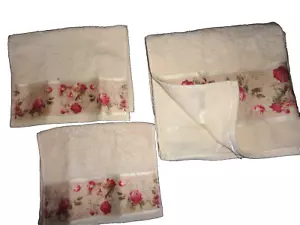 CROSCILL PORTRAIT PINK ROSES CREAM FLORAL (3P) FINGERTIP & BATH TOWELS SET - Picture 1 of 7