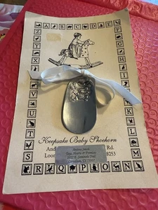 Vintage Silber Teller Andenken Baby Schuhlöffel mit Teddybär Design - Bild 1 von 6