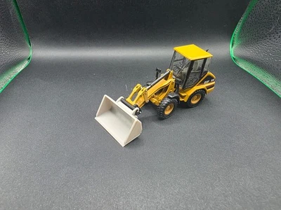 Cucchiaio/Pala per montaggio pala gommata in scala 1/50 - Immagine 1 di 4