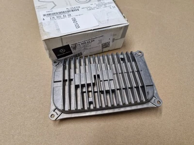 Mercedes GLA X156 LED Headlight Ballast Control Module Unit A1769004104 Genuine - Image 1 of 4