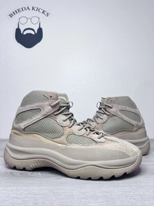 Taglia 14 - Stivali Adidas Yeezy Desert (DSRT) 'Rock' EG6462 usati autentici - Foto 1 di 9