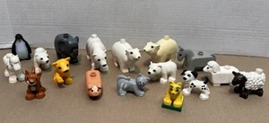 LEGO DUPLO LOT OF 17 ANIMALS-POLAR BEARS/PENGUIN/SHEEP/HORSES/PIG/DOG/CATS - Picture 1 of 6