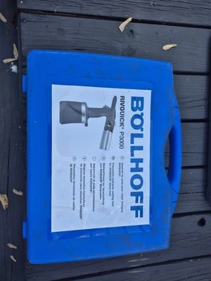 Bollhoff P3000, Pnumatic-hydraulic  setting tool  For RIVQUICK blind rivet - Image 1 of 2