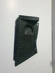 NEU  W201 190e Original Mercedes Abdeckung Kühler 2015051288 - Bild 1 von 2