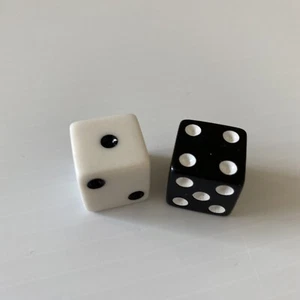 Monopoly Star Wars Limited Collector's Edition REPLACEMENT DICE Set 1996 - Picture 1 of 2
