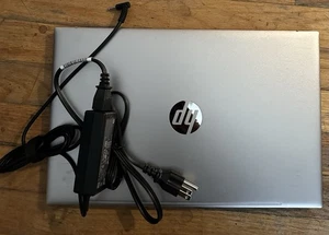 HP 15-eg0050wm Pavilion 15.6" FHD Touch i5-1135G7 8Gb RAM 512GB SSD Lunar Gold - Imagen 1 de 6