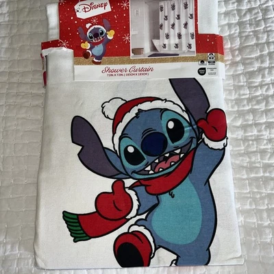 Disney - Cortina de Ducha Lilo & Stitch - Traje de Papá Noel Diseño de Navidad 72” x 72” Foto 1 de 4