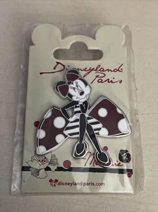 Disney Paris Pin Minnie Mouse Fashion mit roter Schleife Disneyland Trading Pin - Bild 1 von 3