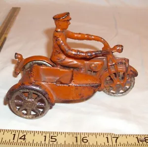 HUBLEY HARLEY DAVIDSON CAST IRON MOTORCYCLE WITH SIDE CAR 1930s - Picture 1 of 5