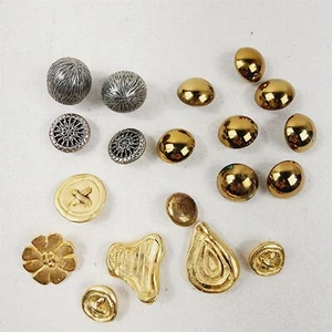 Konvolut 19 Vintage Metallknöpfe Messing Aluminium gold & silberfarben  - Bild 1 von 6