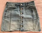 AMERICAN EAGLE high-waisted Super Stretch A-line button down denim skirt Size 6
