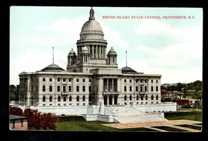 Rhode Island State Capitol, Providence, R. I. Post Card - Picture 1 of 2