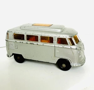 Vintage 1967 Matchbox Lesney #34 Volkswagen Camper High Roof Silver Diecast Van - Picture 1 of 7