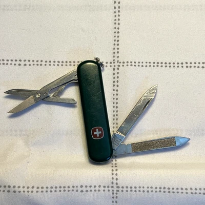 VICTORINOX Esquire SWISS ARMY Pocket Tool Chest Multi-Functional Green Case - Image 1 of 4