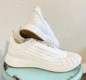 Saysh One Allyson Felix Womens Size 6 Running Shoes Sneakers White Lightweight - Picture 1 of 9