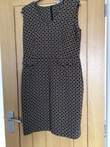 Clever Shift Tu Dress, Size 14 - Picture 1 of 6