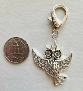 Owl Clip on Charm with Lobster Clasp - Picture 1 of 2