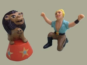 1977 Wilton LION TAMER cake topper with lion - Picture 1 of 5