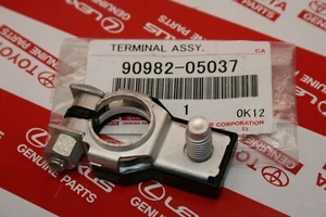 90982-05037 Positive Battery Terminal - Supra SC300 SC400 LS400 - Genuine Toyota - Picture 1 of 4