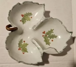 "Plato baratija vintage 1969 de cerámica acebo diseño 7"" x 6,5" - Imagen 1 de 9