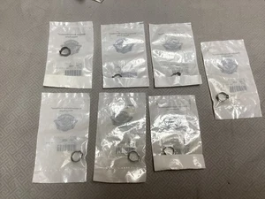 7 NUEVO Abrazadera de línea de manguera de fábrica genuina Harley Davidson OEM 10117 NOS ^ - Imagen 1 de 2
