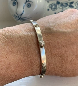 Henri Bendel Sterling Silber 925 Ohrstecker Nagelköpfe Stapel Armreif Armband aufklappbar - Bild 1 von 24
