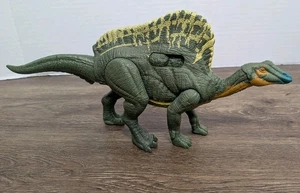 Jurassic World Dino Escape Camp Cretaceo Ruggito Attacco Ouranosaurus Mattel 2023 - Foto 1 di 8