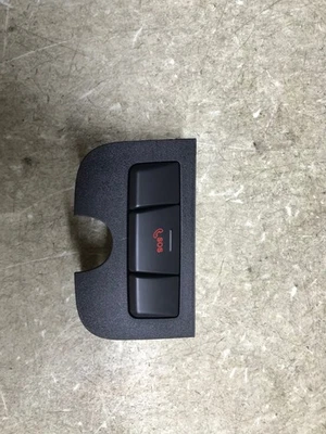 Кнопка переключателя 17 18 19 Infiniti QX30 SOS  - Изображение 1 из 2