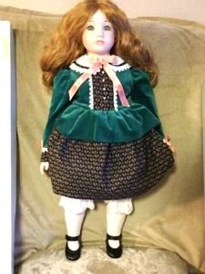 BETTY JANE CARTER BETTE BALL GOEBEL 1989 23 ZOLL MUSIKPUPPE GRÜNES KLEID - Bild 1 von 10