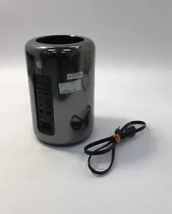 Apple Mac Pro A1481 E5-1620v2 3.7GHz 500GB SSD 32GB RAM 2013 - Picture 1 of 6