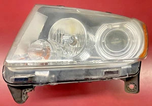 11 12 13 GRAND CHEROKEE LIMITED LOREDO XENON LEFT HEADLIGHT!! READ DESCRIPTION!! - Picture 1 of 13