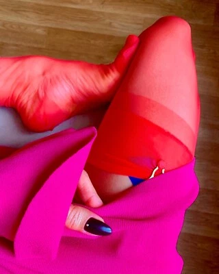 Echte 15den RHT Nylons Rouge Rot  Größe T6 XL ca.100+27cm CERVIN Nylon Strümpfe - Bild 1 von 4