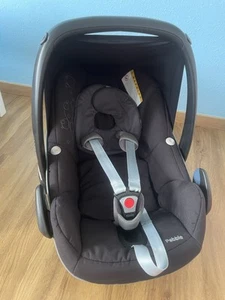 Gebrauchten Maxi Cosi Pebble schwarz ohne Basisstation Top Zustand - Bild 1 von 4