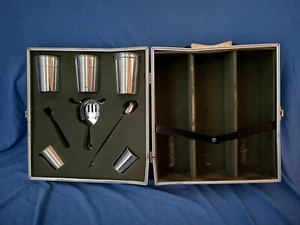Vintage Portable Pub Travel Carry On Case Trav-L-Bar Set Barware Hard Shell Case - Picture 1 of 11