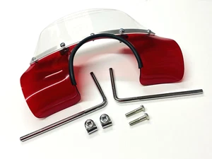 VESPA PK50S PK125S PARAVENTO ROSSO TRASPARENTE DAL 1982 AL 1986 CON MATERIALI DI FISSAGGIO - Foto 1 di 2