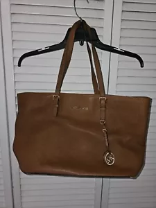 Jet Set Tragetasche Medium Saffiano Leder Top-Reißverschluss Medium - Bild 1 von 14