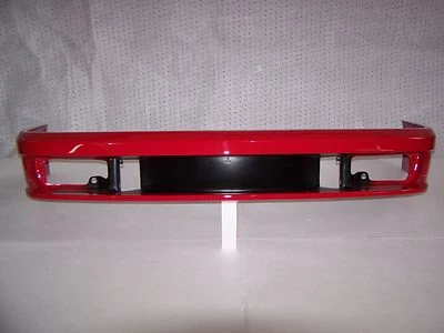 Parachoques delantero Ferrari Testarossa 1986-1991 usado de fábrica mercado estadounidense 512TR 61532100 Foto 1 de 4