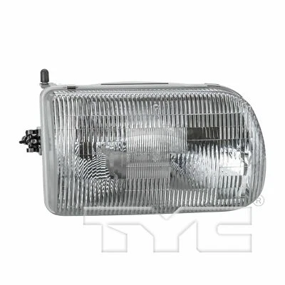 Un nuevo conjunto de faros TYC derecho 20359300 ZZM051030 para Mazda Foto 1 de 4