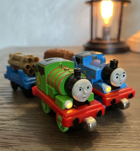 TALKING THOMAS PERCY HARD AT WORK FRIENDS TRAIN SET! COMPLETE! W2723 2011 Cover
