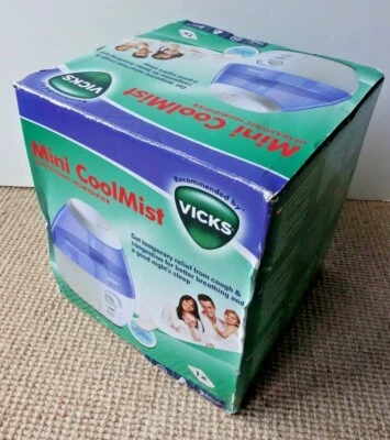 Vicks Mini Cool Mist Ultrasonic Humidifier VUL520E - Image 1 of 4