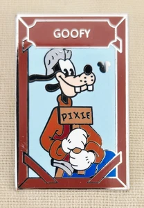 Spilla Disney Pippo Pixie Costruzione Recinzione Nascosta Topolino Serie 2012 DCA - Foto 1 di 2