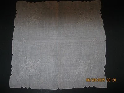 复古刺绣白色 MADEIRA 新娘婚礼手帕 — 第 1/2 张图片