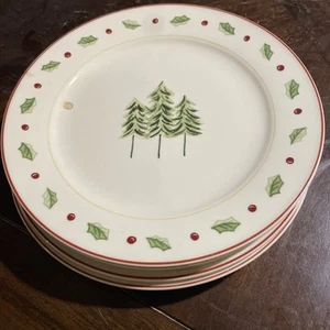 Christmas Merry Brute Plates Set Of Four - Picture 1 of 2