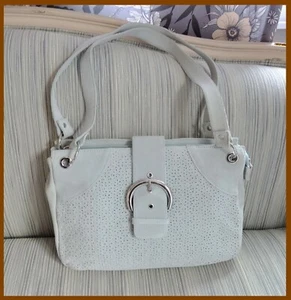 Bolso de hombro de cuero gamuza Pamela McCoy azul claro polvoriento, nunca usado ❤ - Imagen 1 de 12