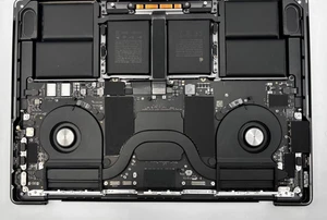 MacBook Pro 14" M3 Pro Logic Board Palmrest Trackpad CC8 A2992 - Fonctionne MDM - Photo 1/8