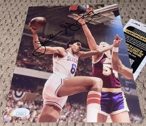 JULIUS ERVING DR J SIGNED 8X10 PHOTO AUTOGRAPH BASKETBALL JSA 76ERS SIXERS AUTO - Picture 1 of 1