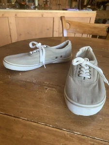 Marguritaville Beige Canvas Sneakers 10 M - Picture 1 of 11