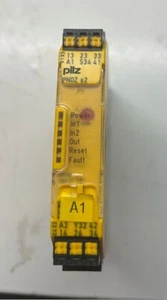 Pilz PNOZ S2 751102 - Bild 1 von 2